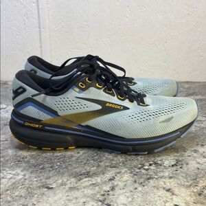 Brooks Women's Athletic Shoes - Light Blue and Black with Gold Accents